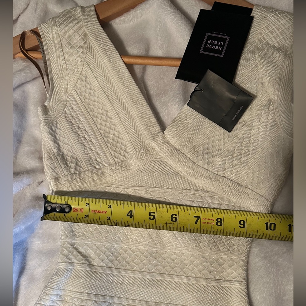 Hervé Léger Esti jacquard-effect bandage white gown - Picture 10 of 13